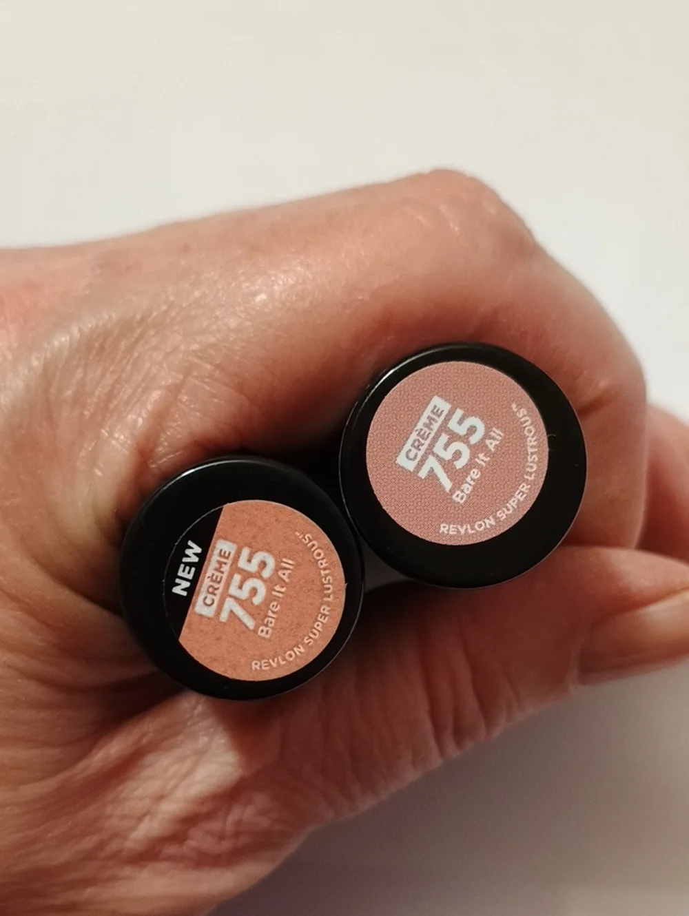 2 x Revlon Super Lustrous Lipstick, Creamy Formula, 755 Bare It All